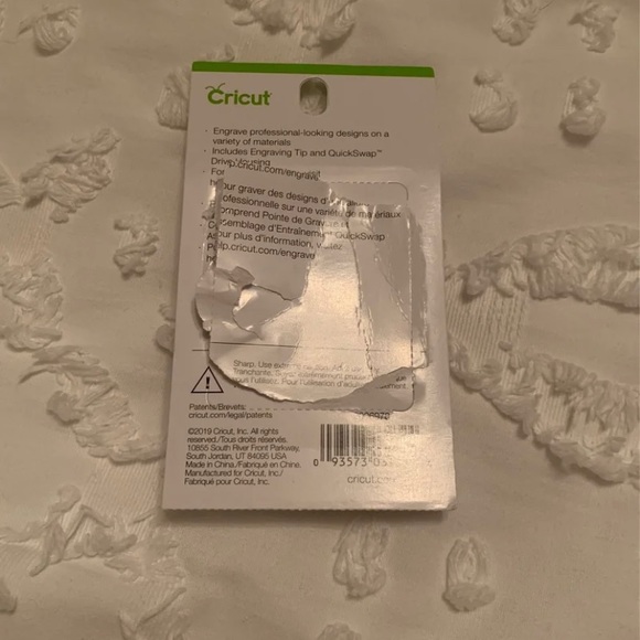 Cricut Engraving Tip + QuickSwap Housing - Picture 5 of 5